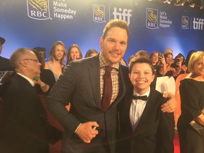 Dodge and Chris Pratt on the red carpet at the world premiere of The Magnificent Seven at the Toronto International Film