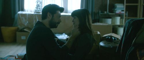 Adriana Ugarte and Álvaro Morte in Mirage (2018)