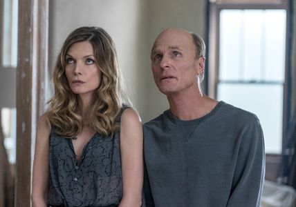 Michelle Pfeiffer and Ed Harris in Mother! (2017)