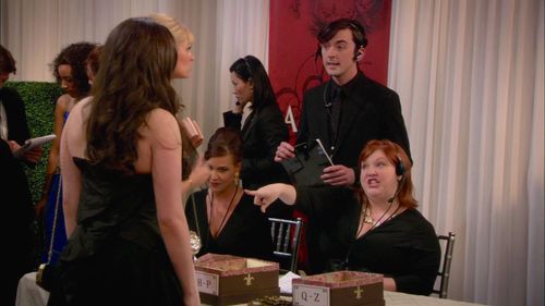 Kat Dennings, Dana Powell, Matt Cook, and Beth Behrs in 2 Broke Girls (2011)