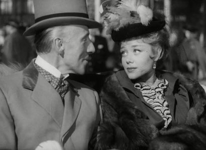 Wilfrid Hyde-White and Glynis Johns in The Promoter (1952)