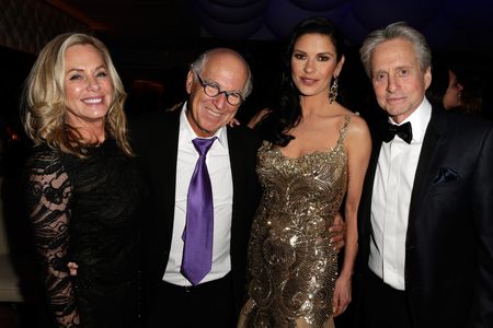 Michael Douglas, Catherine Zeta-Jones, and Jimmy Buffett