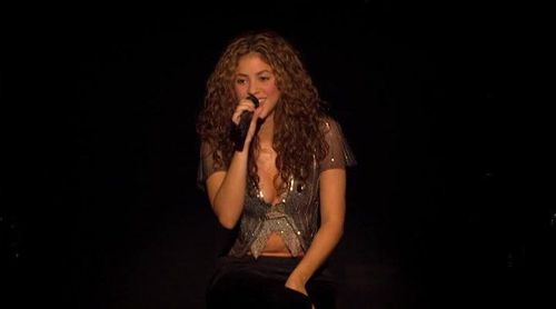 Shakira in Shakira Oral Fixation Tour 2007 (2007)