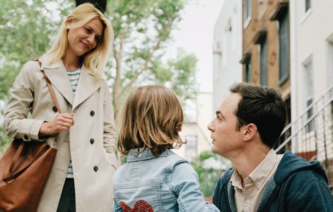 Claire Danes, Jim Parsons, and Leo James Davis in A Kid Like Jake (2018)