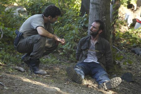 Andrew Rothenberg and Jon Bernthal in The Walking Dead (2010)
