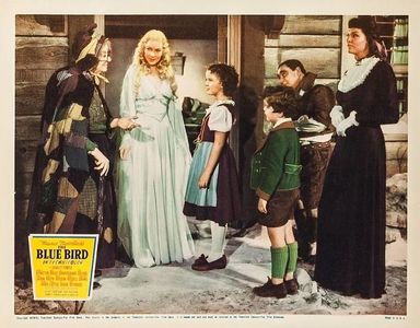 Shirley Temple, Eddie Collins, Helen Ericson, Jessie Ralph, Johnny Russell, and Gale Sondergaard in The Blue Bird (1940)