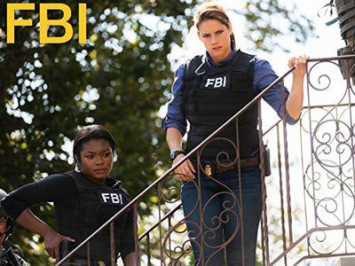 Missy Peregrym and Ebonee Noel in FBI: Crossroads (2019)