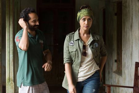 Fahadh Faasil and Mamta Mohandas in Carbon (2018)