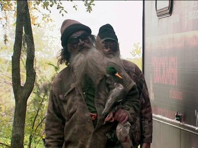 Si Robertson and Phil Robertson in Duck Dynasty (2012)