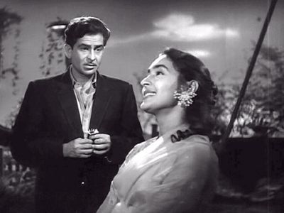 Raj Kapoor and Nutan in Anari (1959)
