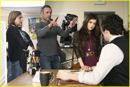 Dana and director Leslie Linka Glatter line up a shot on the pilot episode of 