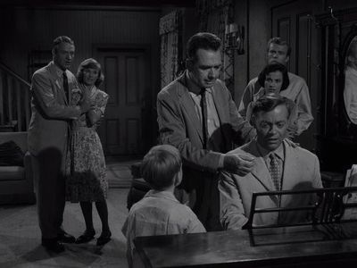 Cloris Leachman, Don Keefer, John Larch, Bill Mumy, Max Showalter, and Tom Hatcher in The Twilight Zone (1959)