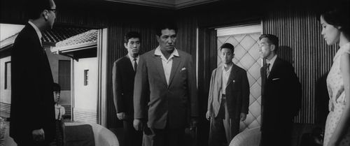 Tôru Abe, Minoru Chiaki, Seiji Miyaguchi, Tatsuya Nakadai, and Mari Yoshimura in The Inheritance (1962)