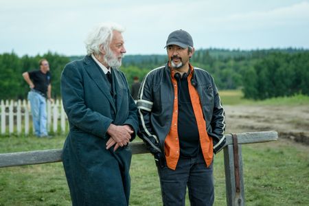 Donald Sutherland and Jon Cassar in Forsaken (2015)