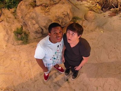 Mitchel Musso and Larramie Doc Shaw in Pair of Kings (2010)