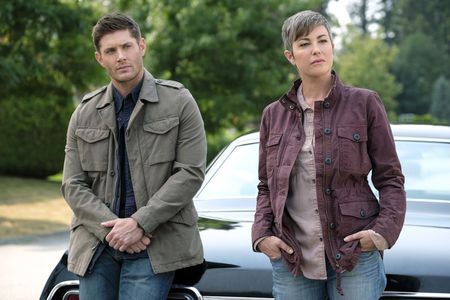 Jensen Ackles and Kim Rhodes in Supernatural (2005)