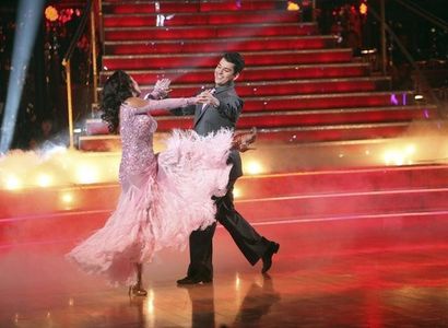 Cheryl Burke and Rob Kardashian in Dancing with the Stars (2005)