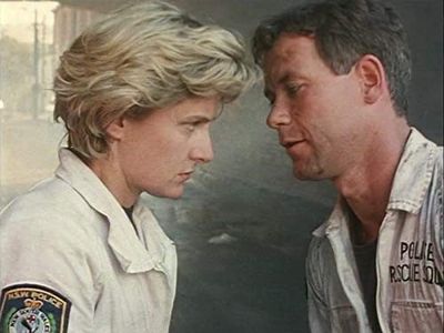Gary Sweet and Sonia Todd in Police Rescue (1989)
