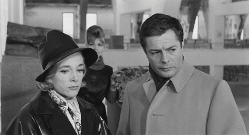 Marcello Mastroianni, Cristina Gaioni, and Micheline Presle in The Assassin (1961)