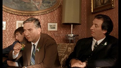 Michael Beran, Miroslav Donutil, and Bolek Polívka in Cosy Dens (1999)