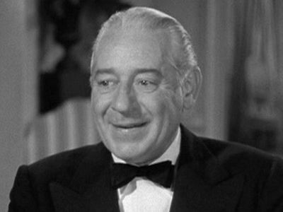 Henry O'Neill in Nothing But Trouble (1944)