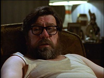 Ricky Tomlinson in The Royle Family (1998)