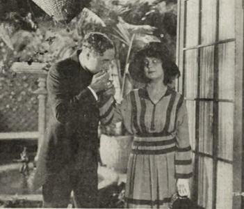 Dorothy Dalton in Love Letters (1917)