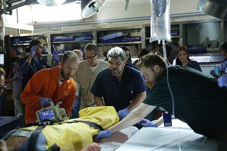 Luis Guzmán, Harry Ford, and Emily Tyra in Code Black (2015)