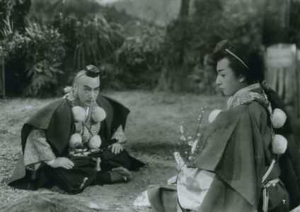 Hanshirô Iwai and Denjirô Ôkôchi in The Men Who Tread on the Tiger's Tail (1945)
