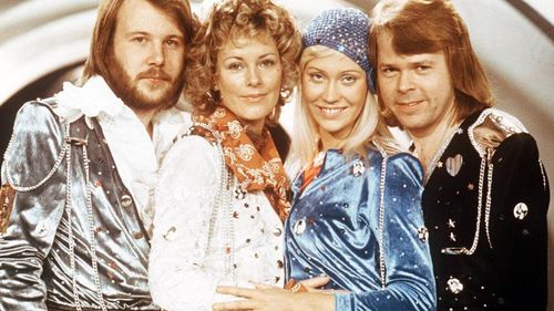 Benny Andersson, Agnetha Fältskog, Anni-Frid Lyngstad, Björn Ulvaeus, and ABBA in Eurovision Song Contest 1974 (1974)