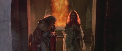Tia Carrere and Edward Tudor-Pole in Kull the Conqueror (1997)