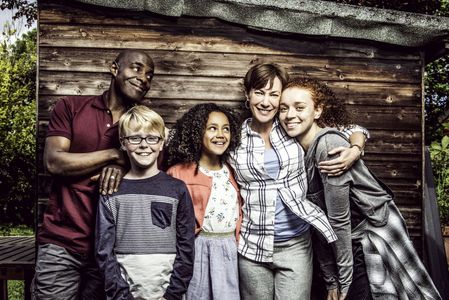 Tanya Franks, Paterson Joseph, Joseph West, India Brown, and Erin Kellyman in The Coopers vs the Rest (2016)