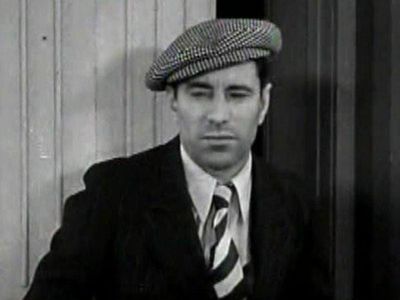 Charlie Hall in Too Many Women (1932)