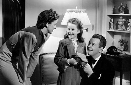 Madge Meredith, Sharyn Moffett, and Regis Toomey in Child of Divorce (1946)