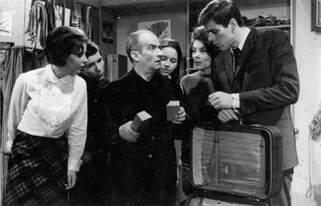 Louis de Funès, Yvonne Clech, Catherine Demongeot, Anne Doat, Michel Tureau, and Jean Valmont in Let's Rob the Bank (196