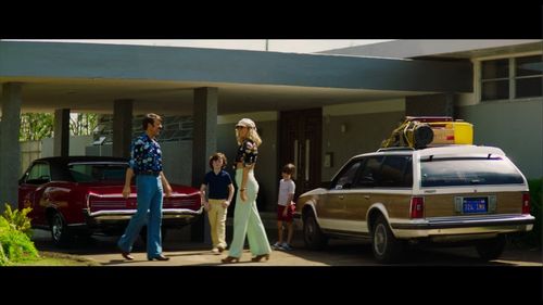 Still of Jason Sudeikis, Judy Greer, Asher Miles Fallica and Tyler Crumley in Driven