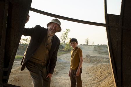 Jonathan Pryce, Jan Thijs, and Duncan Joiner in Tales from the Loop (2020)