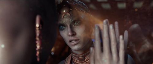 Sasha Luss in Valerian and the City of a Thousand Planets (2017)