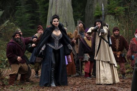 Mig Macario, Lee Arenberg, Michael Coleman, Ginnifer Goodwin, Lana Parrilla, and Jeffrey Kaiser in Once Upon a Time (201