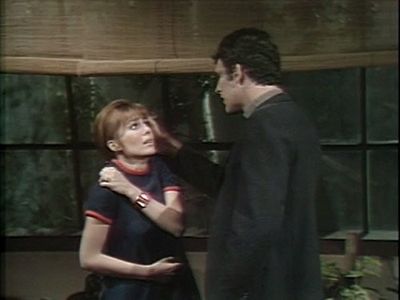 Robert Rodan and Kathryn Leigh Scott in Dark Shadows (1966)