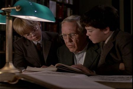 Jason Robards, Shawn Carson, and Vidal Peterson in Something Wicked This Way Comes (1983)