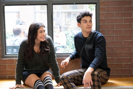 Anthony Keyvan and Isabella Ferreira in Love, Victor (2020)