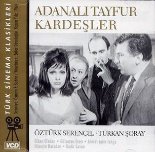 Handan Adali, Öztürk Serengil, Türkan Soray, and Ahmet Tarik Tekçe in Adanali Tayfur kardesler (1964)