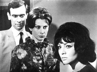 Sara Montiel, Magali Noël, and Alain Saury in The Woman from Beirut (1965)