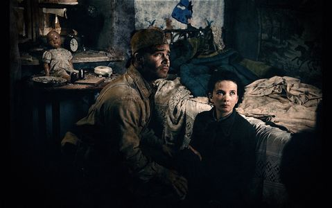 Pyotr Fyodorov and Mariya Smolnikova in Stalingrad (2013)