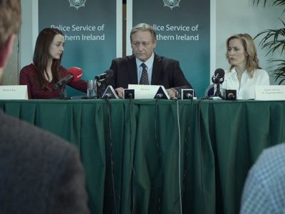 Gillian Anderson, B.J. Hogg, and Lisa Dwyer Hogg in The Fall (2013)