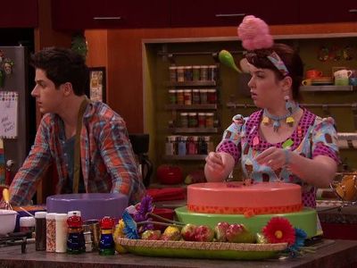 Jennifer Stone and David Henrie in Wizards of Waverly Place (2007)