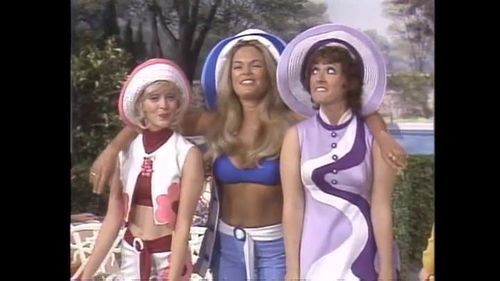Dyan Cannon, Sarah Kennedy, and Donna Jean Young in Rowan & Martin's Laugh-In (1967)