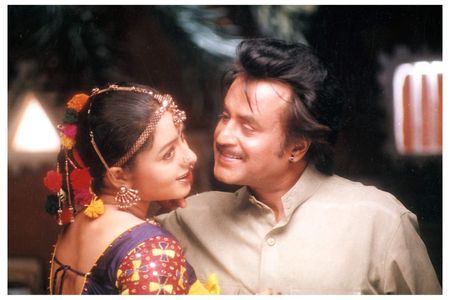 Rajinikanth and Soundarya in Padaiyappa (1999)