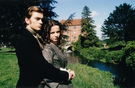 Emily Watson and Ifan Meredith in The Mill on the Floss (1997)